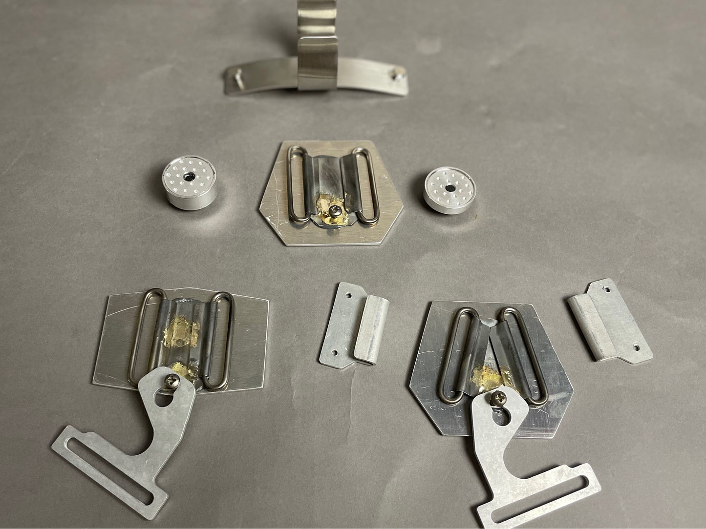 Han Solo Belt Hardware w/Code Disk & Droid Caller Clip