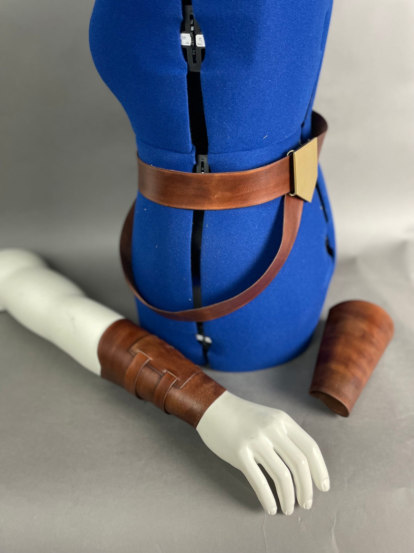 Ahsoka Tano- Clone Wars Season 7- Belt and bracers