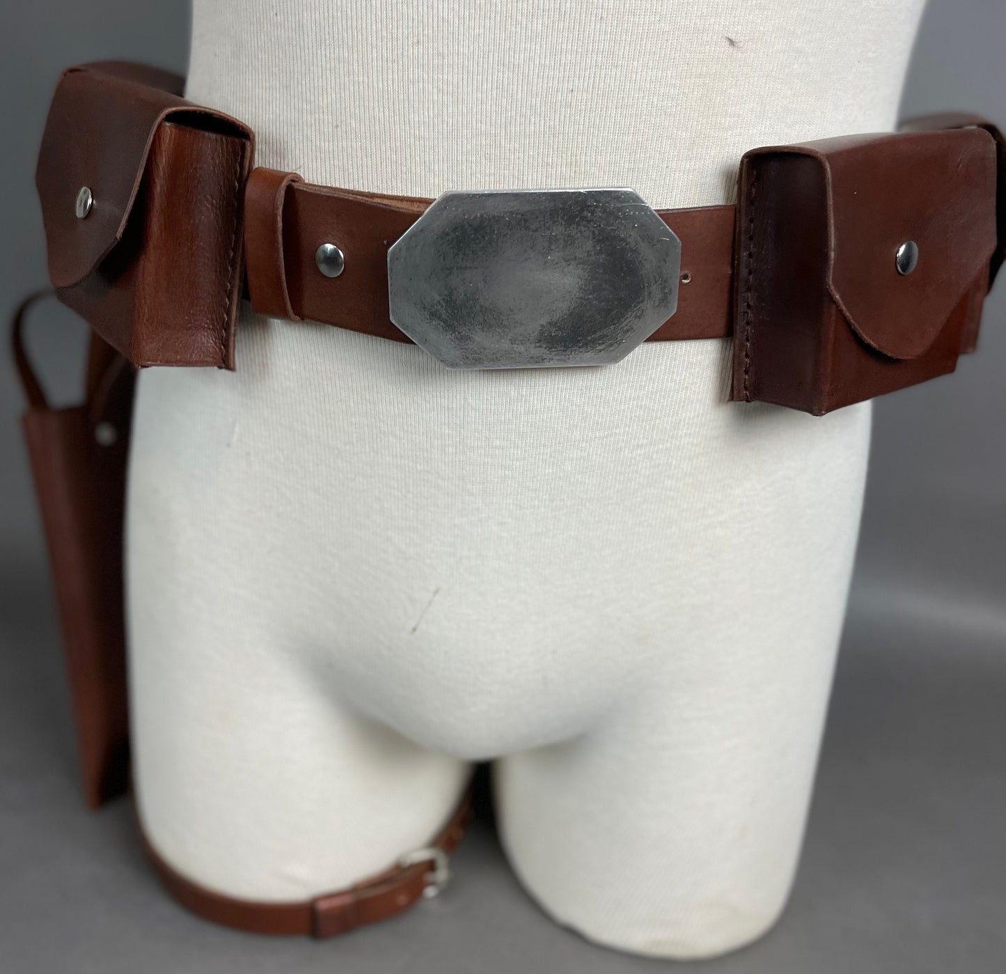 Axe Woves- belt, holster and pouches- Season 2 Mandalorian
