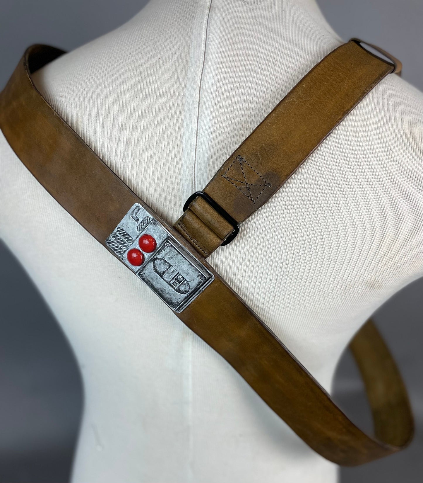 Cal Kestis- Fallen Order Leather Harness