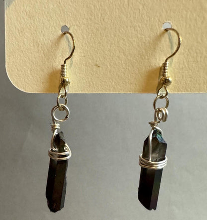Kyber Crystal Earrings