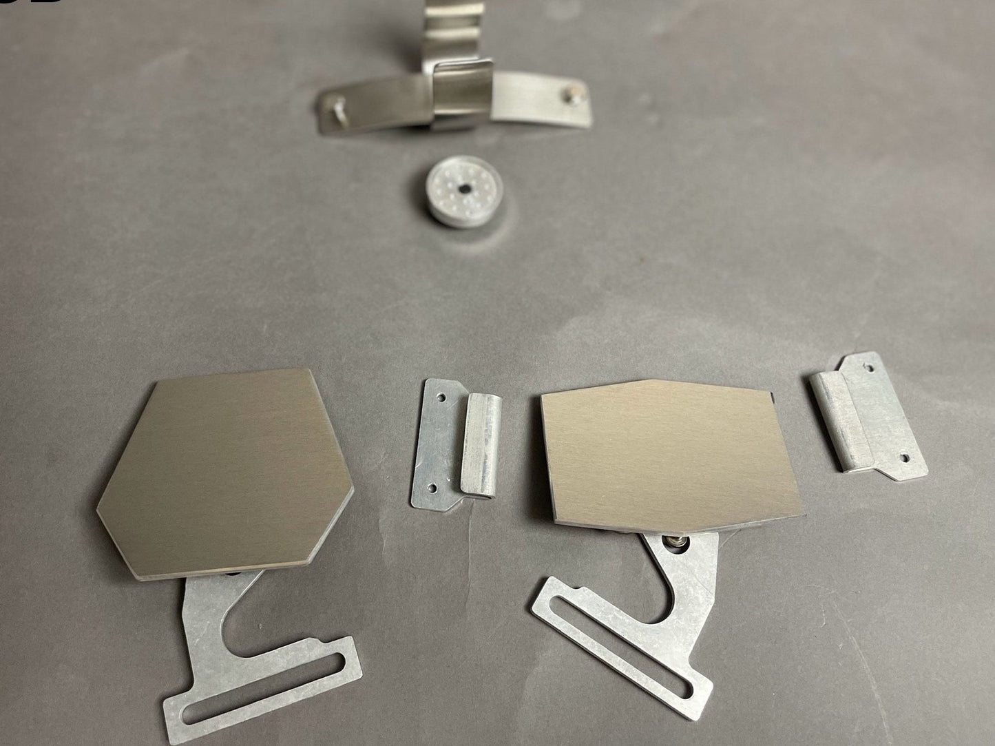 Han Solo Belt Hardware w/Code Disk & Droid Caller Clip